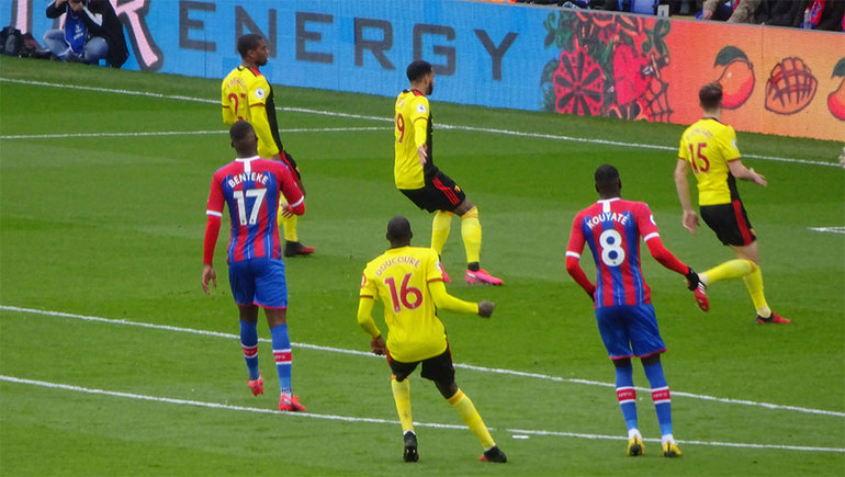 Palace big men size up the Watford defence