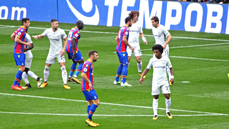 Midfield men James McArthur and Willian size each other up during a thrilling Palace victory