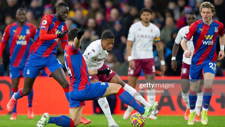 Luka tackles Leon Bailey