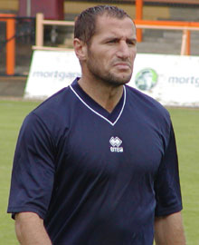 Shefki Kuqi