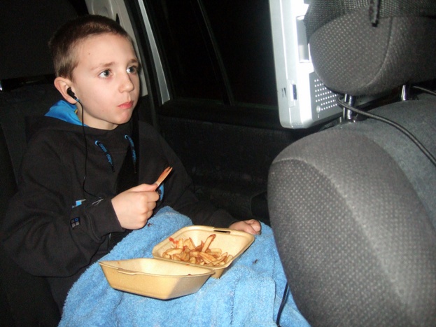 Chips in the car before the match