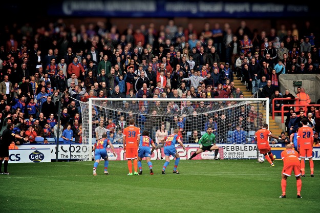 Crystal Palace V Millwal (Oct 2012) Millwall Penalty.jpg