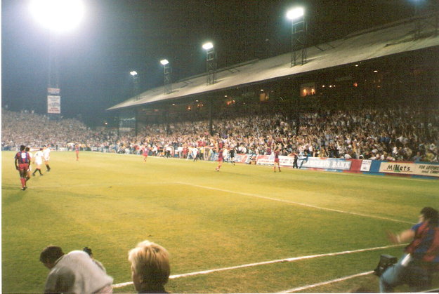 1949795_h swindon 2-0 v.jpg