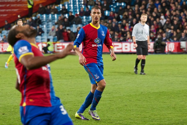 Chamakh Dec 2013 1.jpg