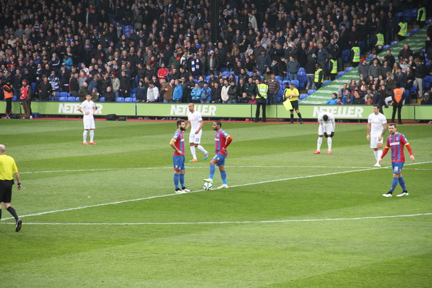 Kick off of the game (Puncheon - Ledley)