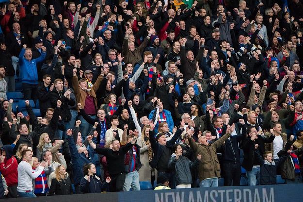 Crowd (Photo by Andy Roberts)