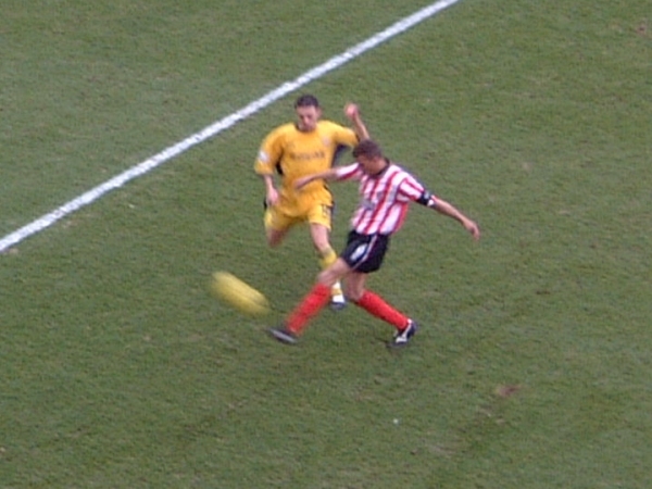 Sheffield Utd get the ball clear