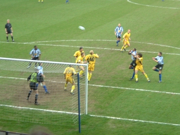 Palace defend a corner