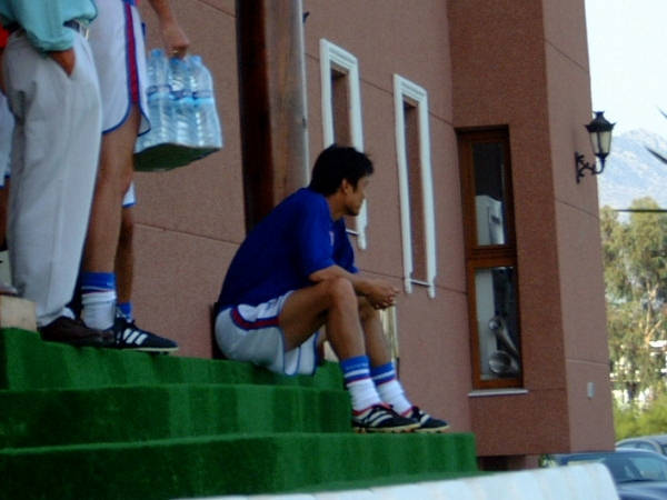 Fan Zhiyi sits out the first half