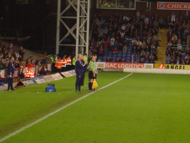 09 Hughes prepares to come on (he's behind Dowie!).JPG