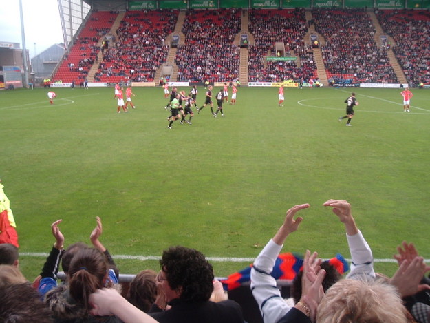 Team celebrate the equaliser