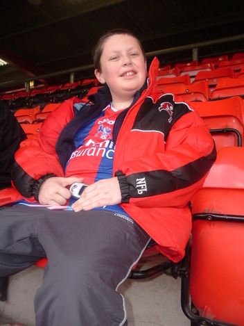 Pizzapats son,Neil at his 1st away game