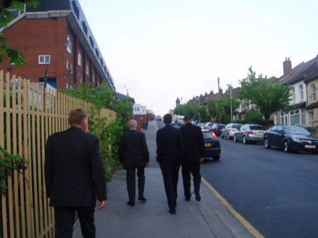 Walking up the holmesdale Road.jpg