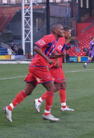 palace V sheff wed 005 ed.jpg